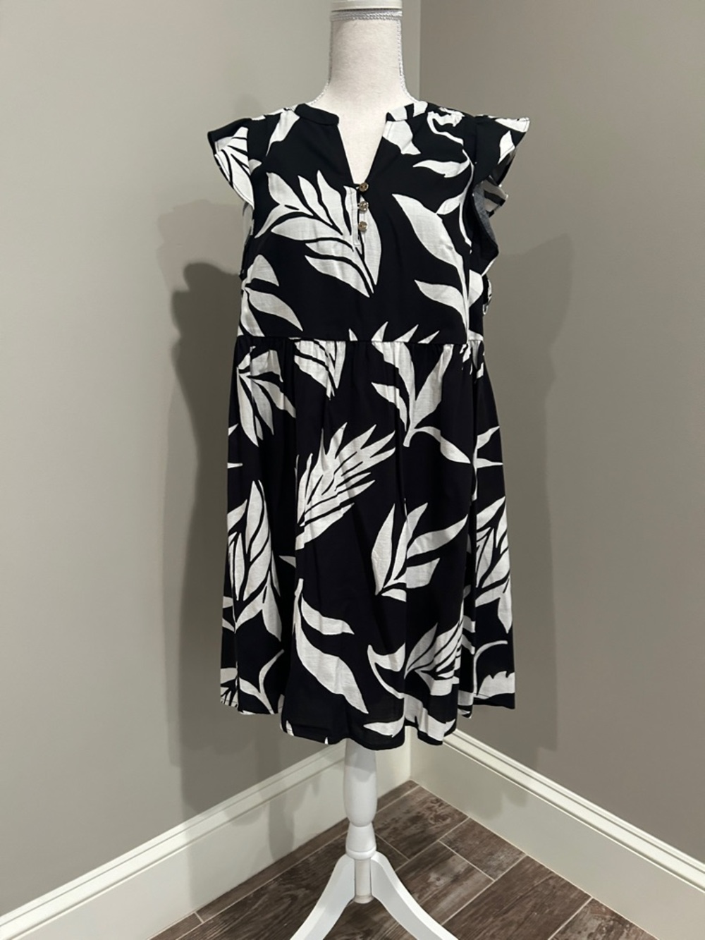 LOFT Black and White Tropical-Leaf Mini Dress